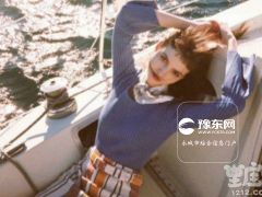 天秤座女生喜欢一个人的表现：话里都是你