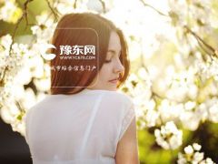 狮子座女生喜欢一个人的表现：大胆直率